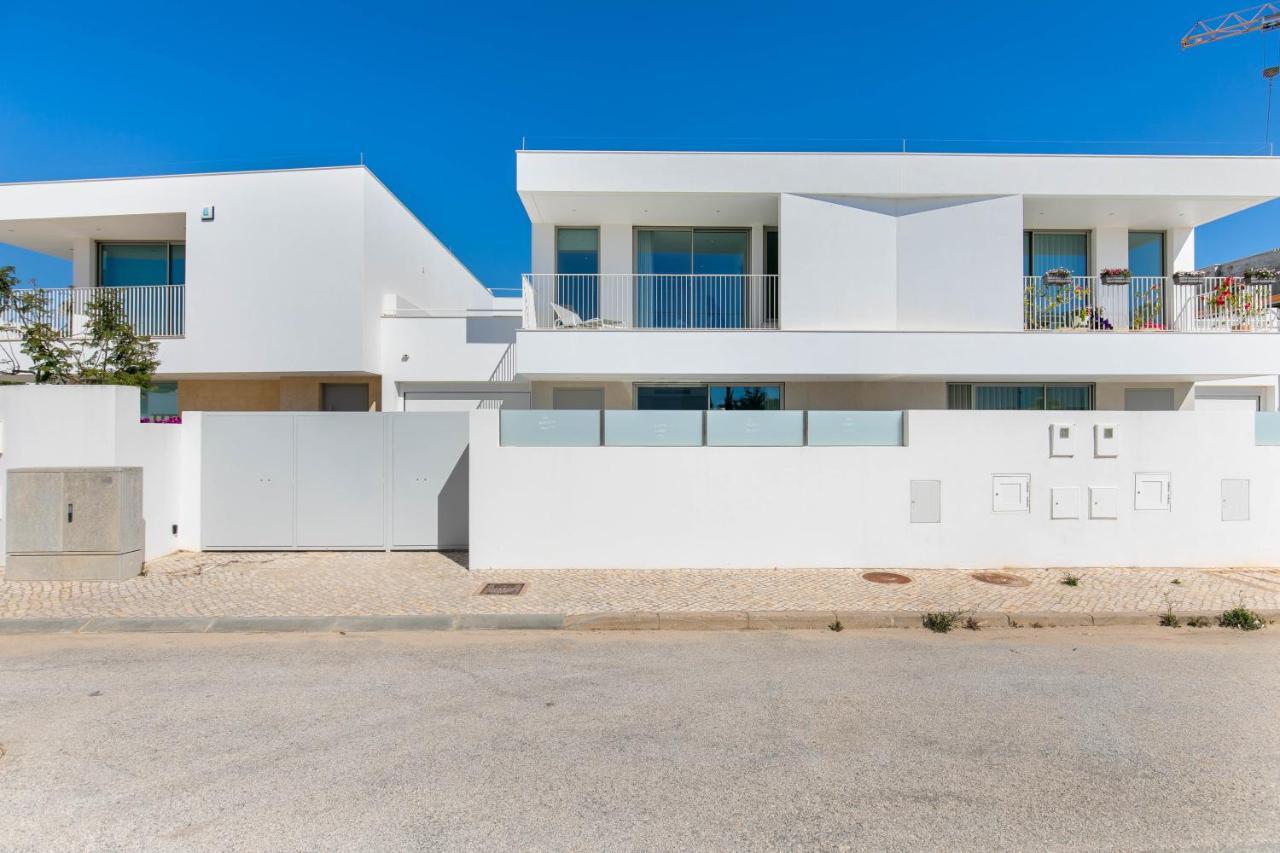 Casa Branca 40 Villa Lagos Exterior photo
